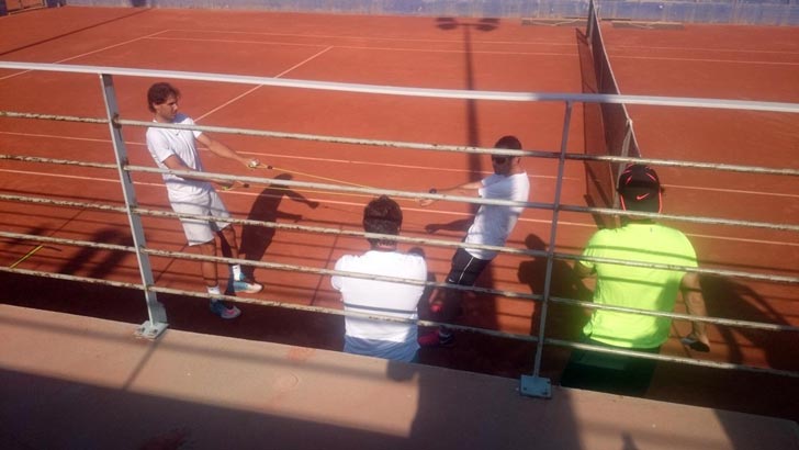 Rafa Nadal y Carlos Moy entrenando juntos en Manacor - Julio 2015 - Pict.1